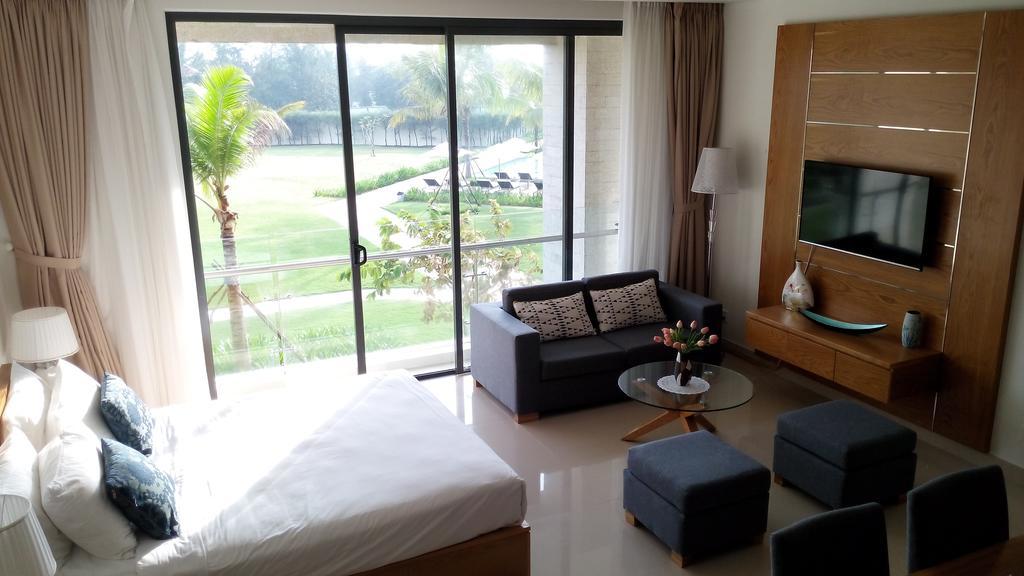 Ocean Apartment Spa & Golf Danang Exterior photo